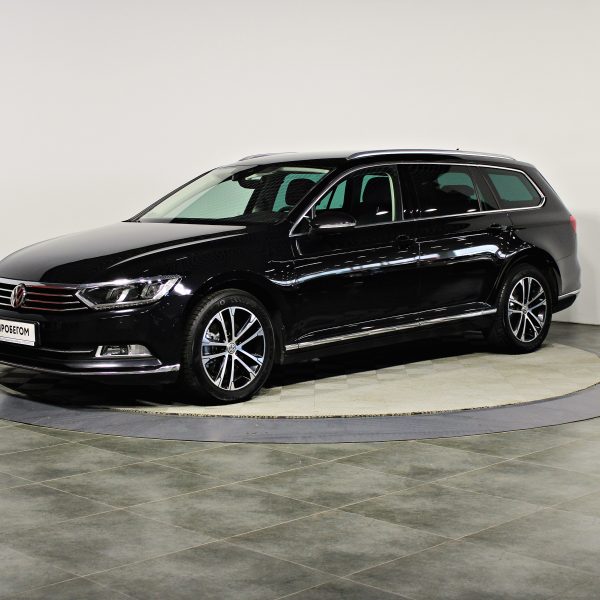 Volkswagen Passat, B8 (VIN:WVWZZZ3CZKE136552)