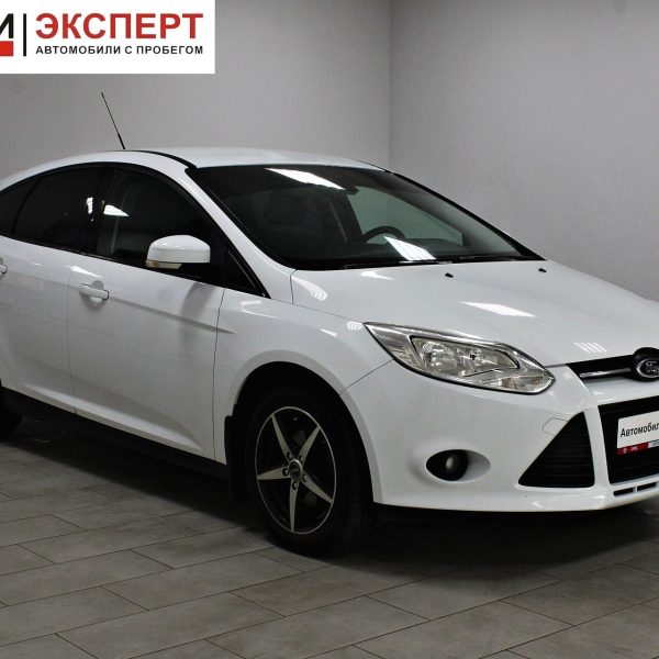 Ford Focus, III (VIN:X9FKXXEEBKCD30324)
